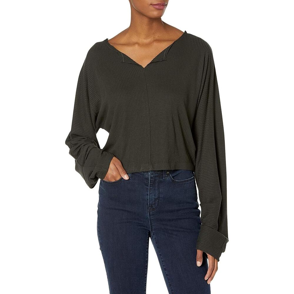 RVCA Women's Jet Setter Oversized Ribbed Knit Cropped V-Neck Long Sleeve Top